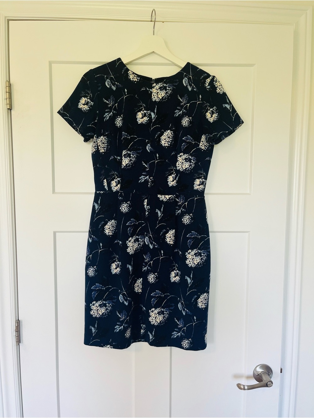 Club Monaco Navy and White Floral Short Dress